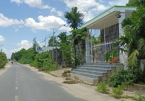 Cần Bán 300m2 tại trục đường nhựa suối luồng , Tân Dân , Vạn Thắng