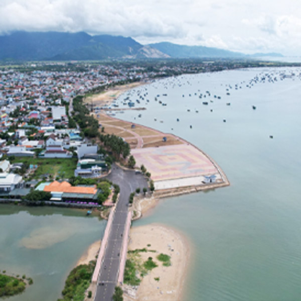 Dự án đường ven biển từ xã Vạn Lương, huyện Vạn Ninh